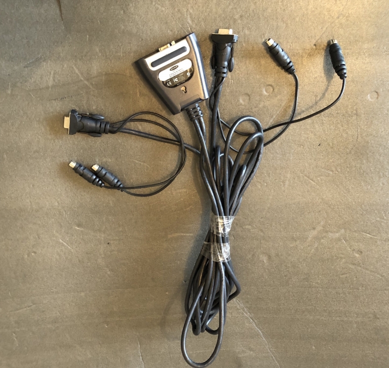 Belkin 2 Port KVM Switch – PS2/VGA with Built-In Cabling by UKgoodbye