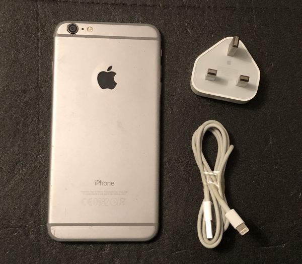 Second-hand Apple iPhone 6 Plus back 64GB white Cambridge, UK